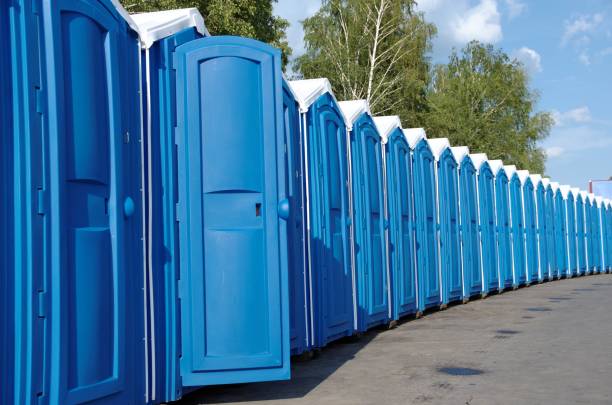 Best Porta potty rental near me  in Orlando, FL